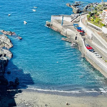 Look And Listen To The Ocean Like Never Before Apartament